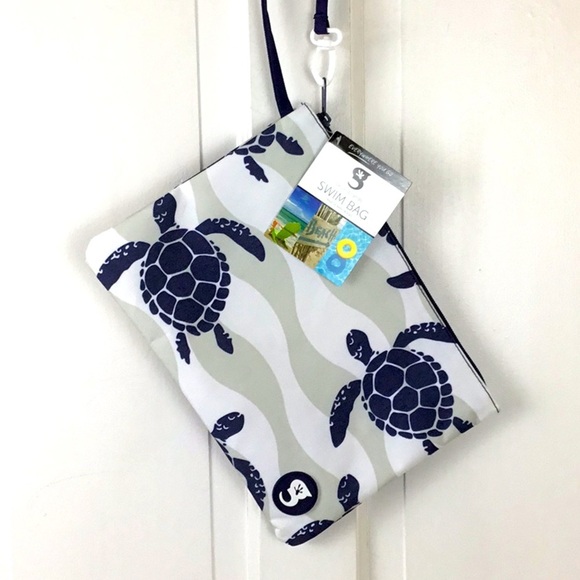 NWT GeckoBrands Swim Suit & Utility Bag - Picture 1 of 5
